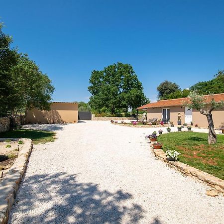 Old Oak Holiday House Villa Rovinj Exterior photo