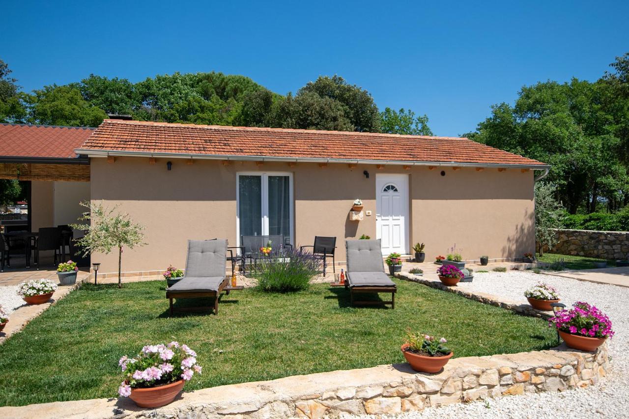Old Oak Holiday House Villa Rovinj Exterior photo