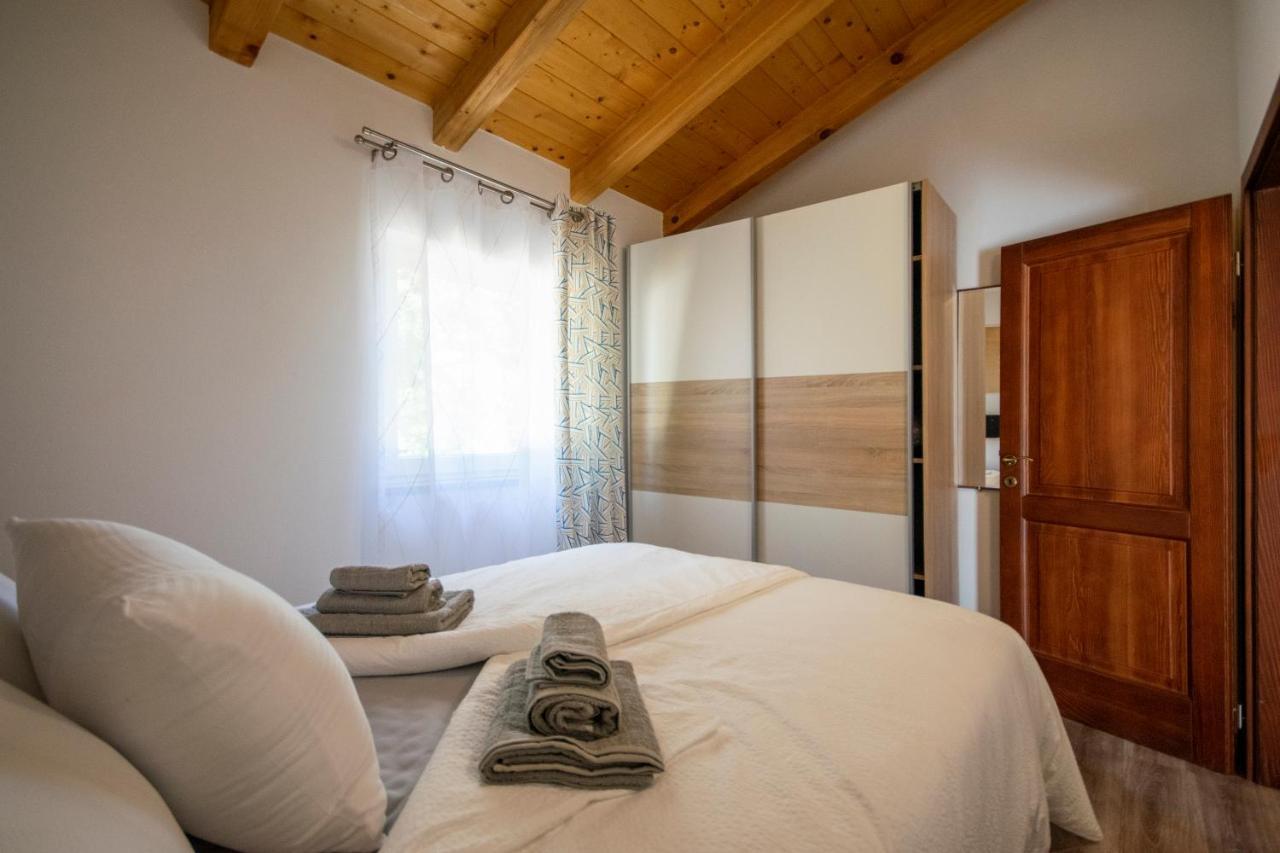 Old Oak Holiday House Villa Rovinj Exterior photo